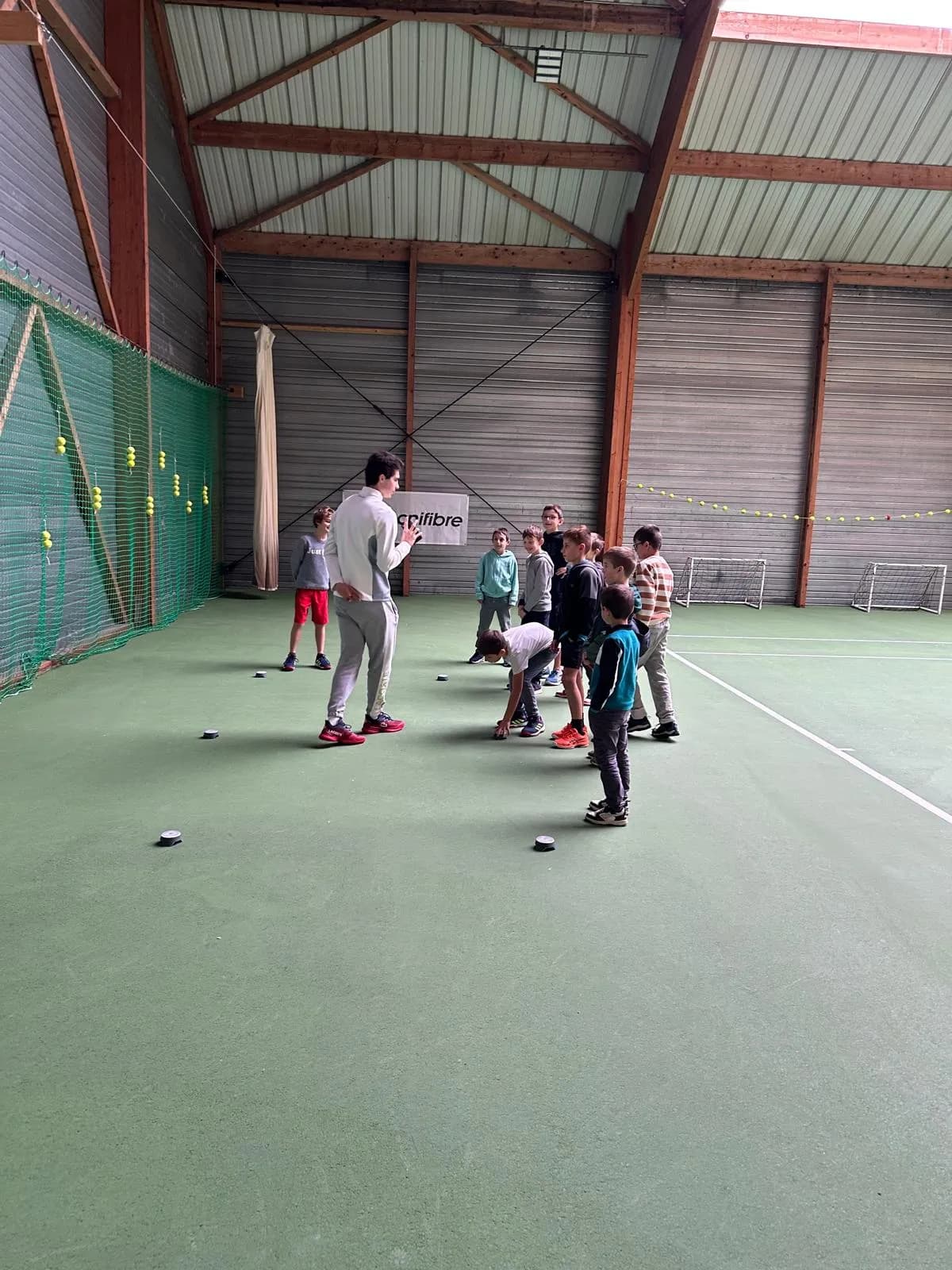 Stage de tennis pour enfants pendant les vacances de février