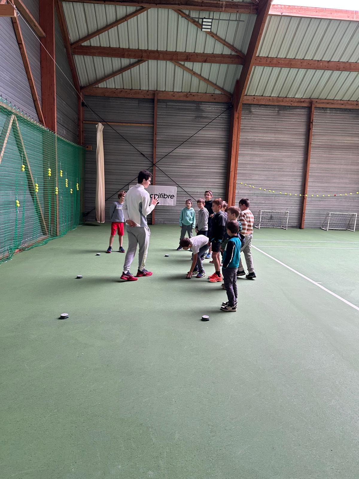 Cours collectif en salle couverte
