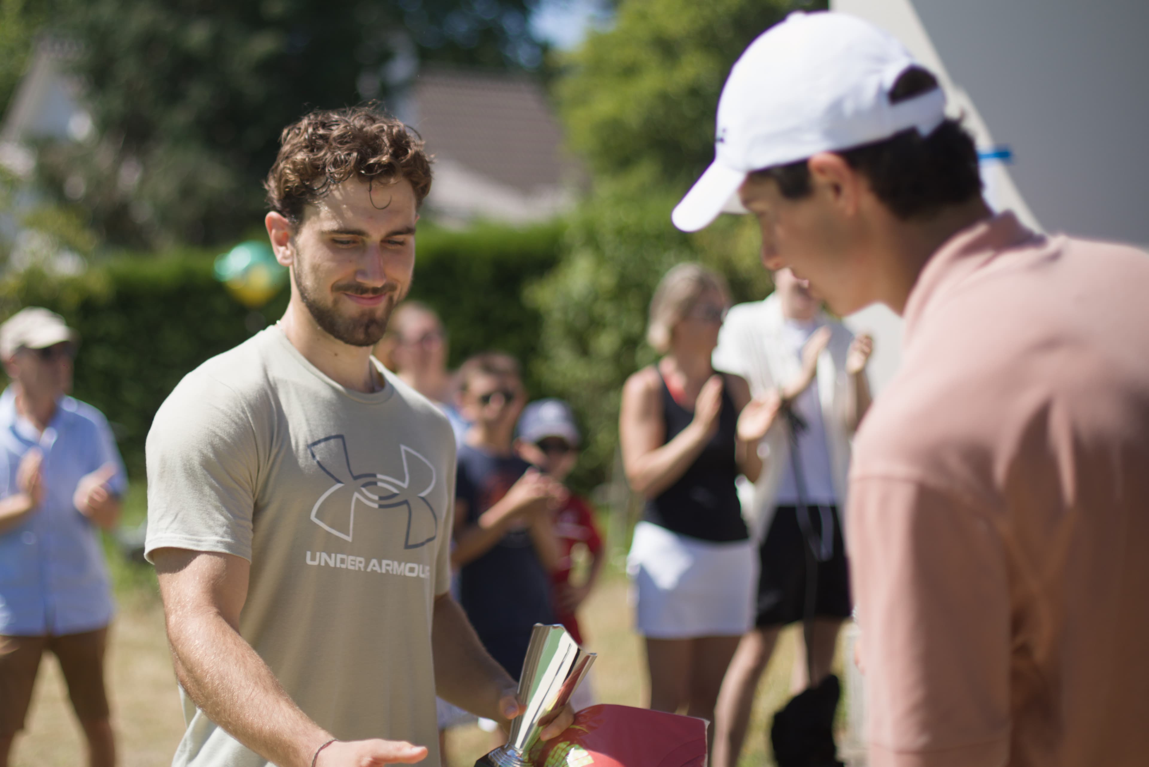 Remise de trophée — finale hommes